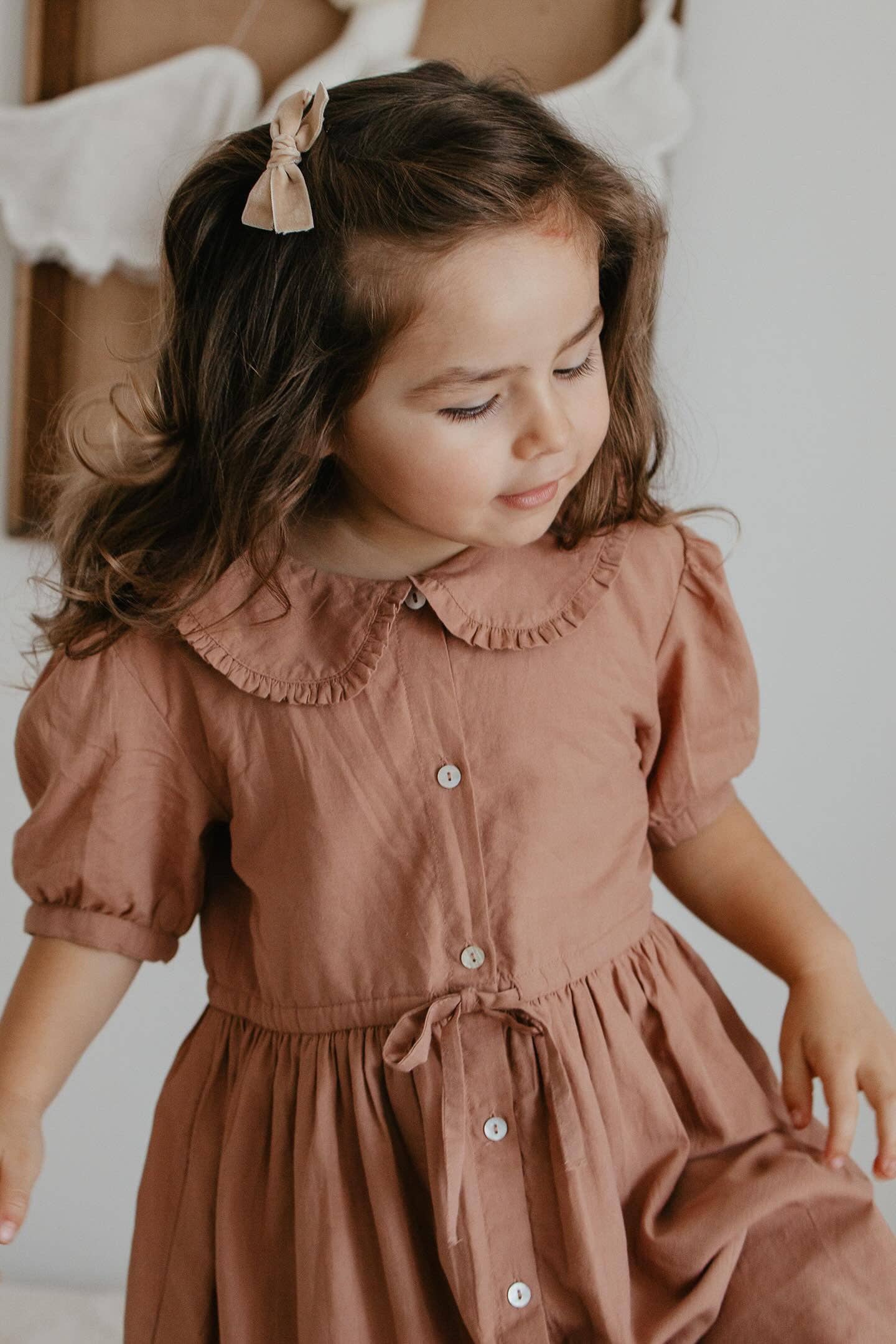 Aurora | Ruffle Collar Cotton Dress | Chocolat: 3Y