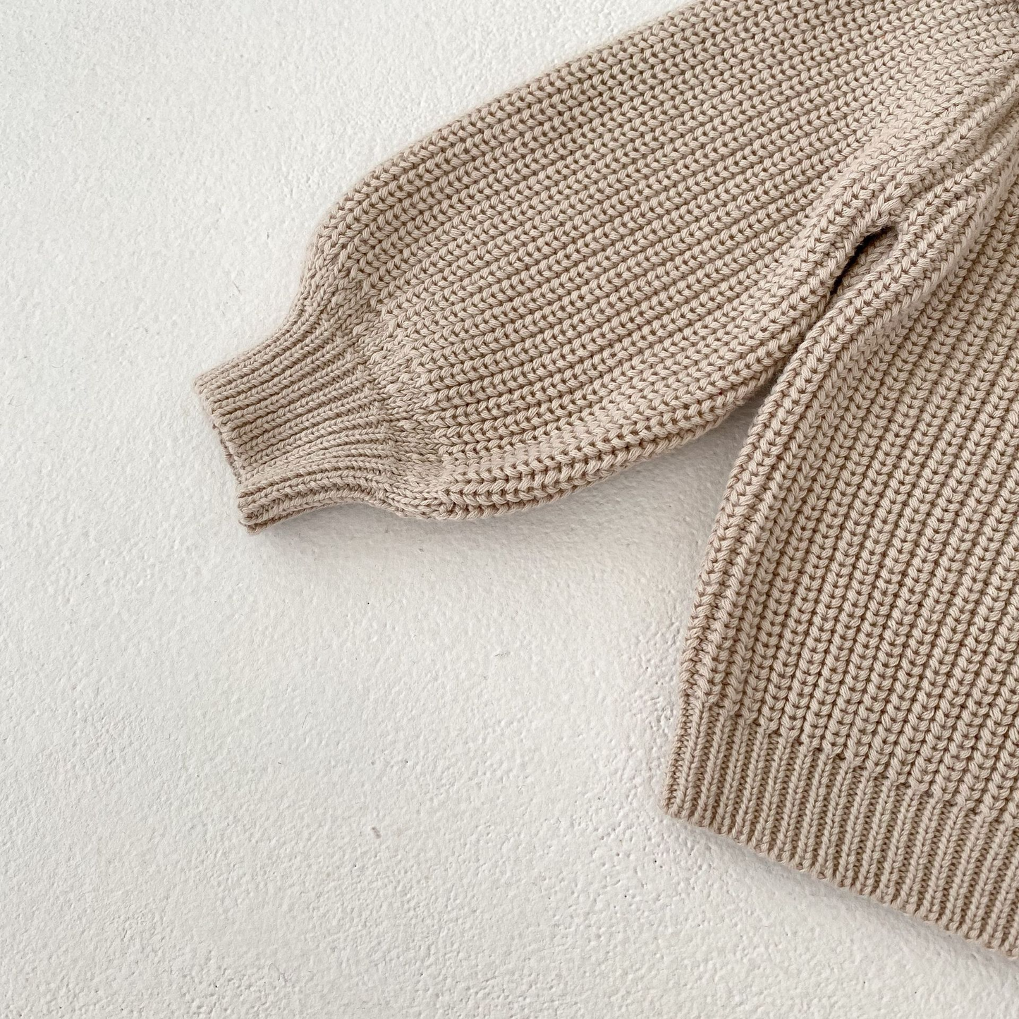 Annie & Charles® - Made in Austria - knit jacket with collar Amalia: Beige