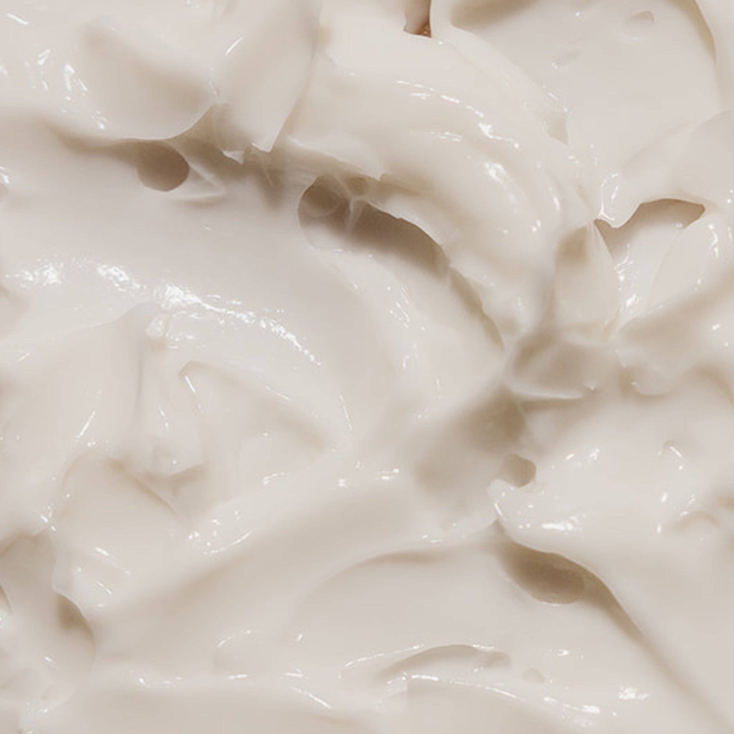 The Daily Essentials Co. - Hydrate // Peptide + Squalane Moisturizer