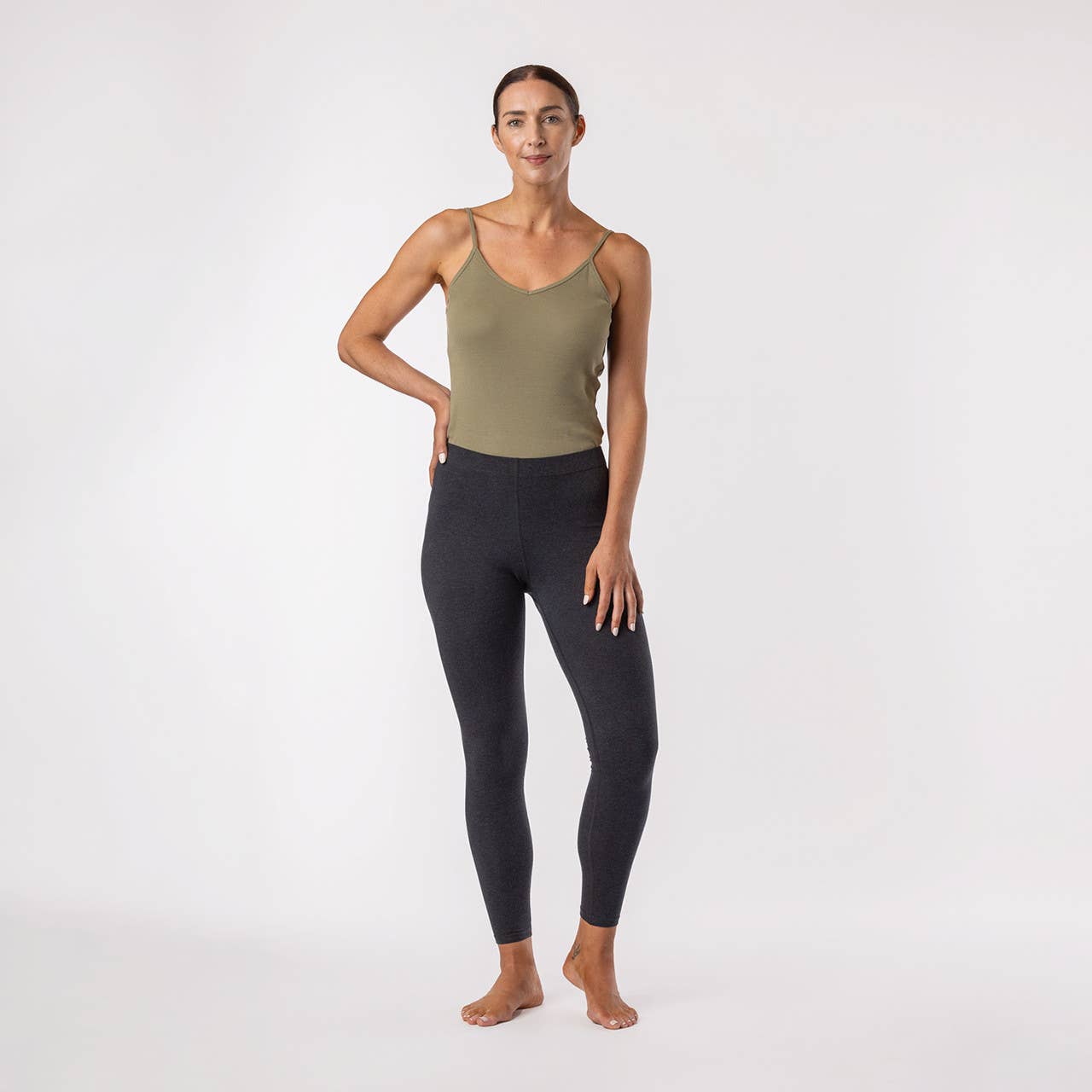 Maggies Organics - Organic Cotton Base Layer Ankle Leggings: Black