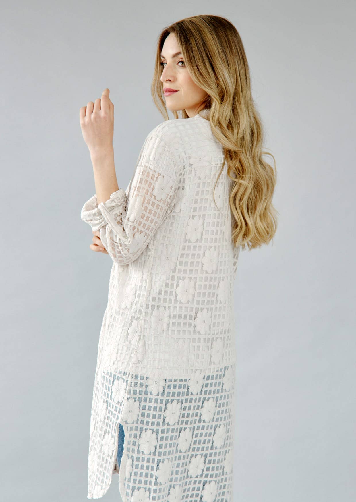 Alessa Lace Long Jacket: Beige / M